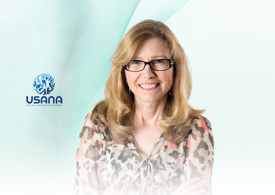 Web Embrace Speaker gina w logo